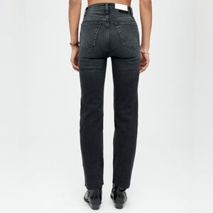 RE/DONE The 70s Comfort Stretch High Rise Stove Pipe in Washed Noir Size 26